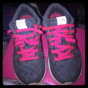 Toddler New Balance Sneakers Size 10.5